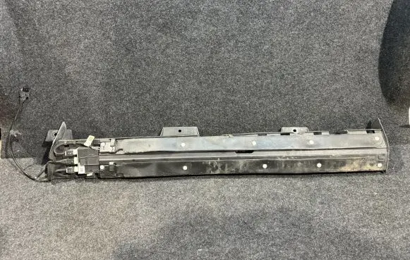 Chrysler Pacifica Sliding door control unit/module 68228797AE