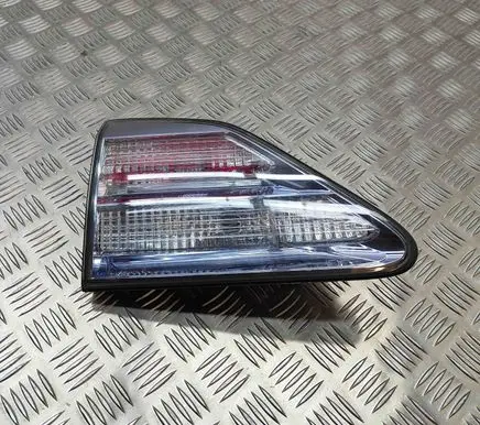 Tailgate rear/tail lights