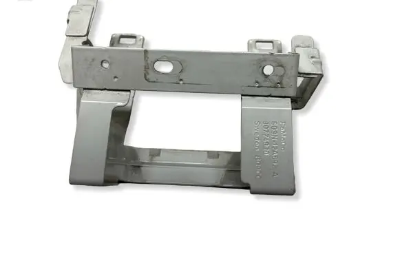Volvo S60 Engine control unit holder 30774930 6G9N12A692A