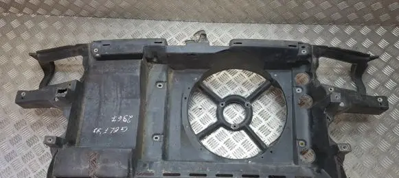 Volkswagen Golf III Radiator support slam panel 810000283 2548674