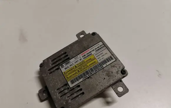 Audi Q5 SQ5 Headlight ballast module Xenon 8K0941597B