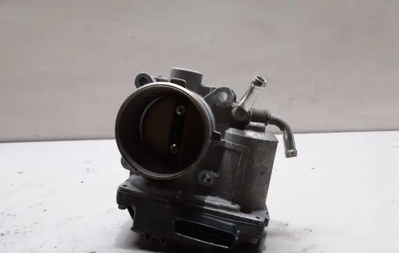 Mitsubishi Lancer X Throttle valve