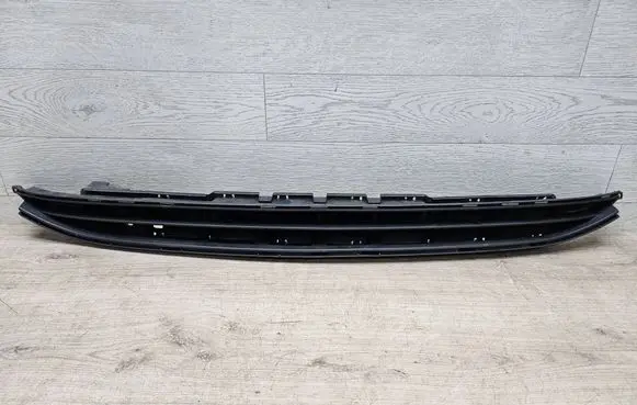 Opel Corsa E Front bumper lower grill 13432002 475498858