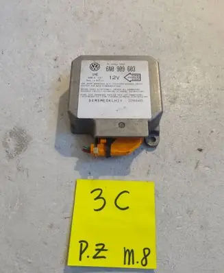 Volkswagen Polo III 6N 6N2 6NF Airbag control unit/module 6N0909603