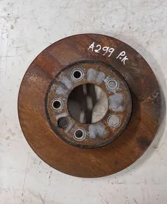 Volkswagen Touareg II Front brake disc