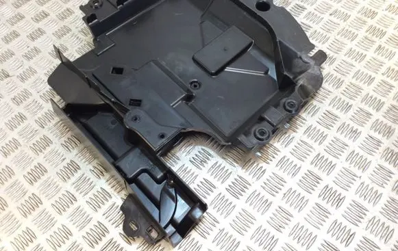 Mercedes-Benz GLE (W166 - C292) Other interior part A1666800118