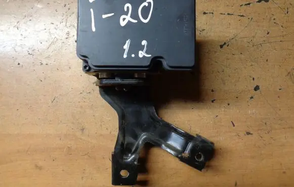 Hyundai i20 (GB IB) ABS Pump 6158945200