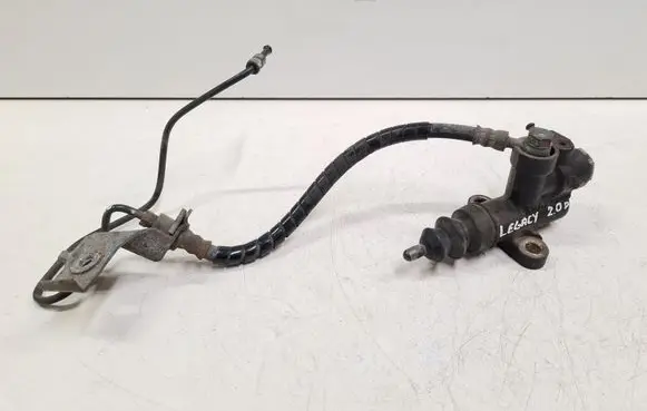 Subaru Legacy Clutch slave cylinder 