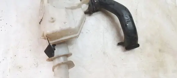 Intake resonator