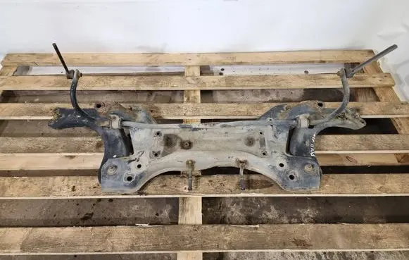 Volkswagen Polo V 6R Front subframe