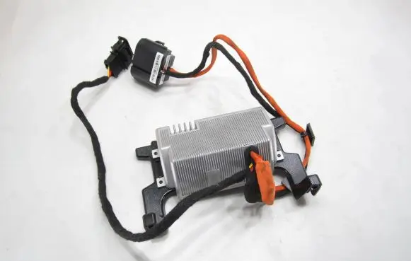 Volkswagen PASSAT B8 Voltage converter/converter module 5Q0907155C 3007769 121217