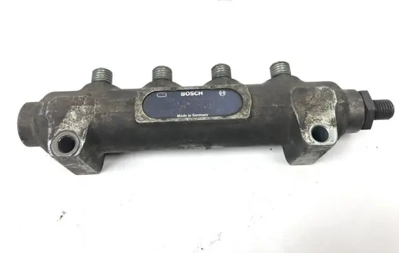 Audi A8 S8 D2 4D Fuel main line pipe 057130089A F00R000253 000385