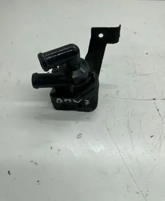 BMW 7 F01 F02 F03 F04 Electric auxiliary coolant/water pump 704077140