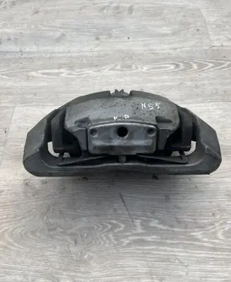 BMW X1 E84 Front brake caliper 6773201 34116773201