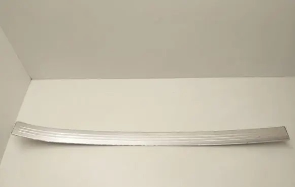 Mercedes-Benz S W221 Side skirt rear trim A2216800335