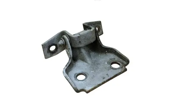 Suzuki Vitara (ET/TA) Front door lower hinge 