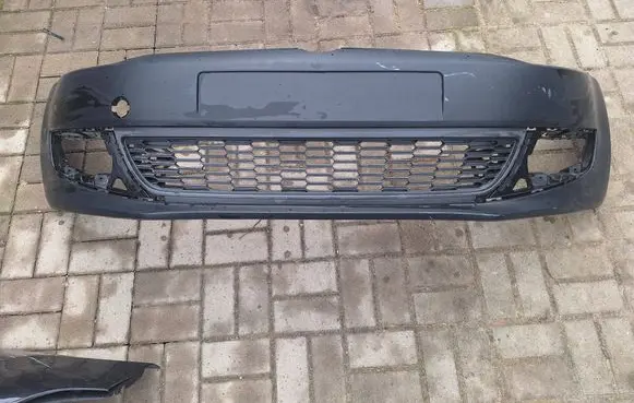 Volkswagen Polo V 6R Front bumper 6R0807221