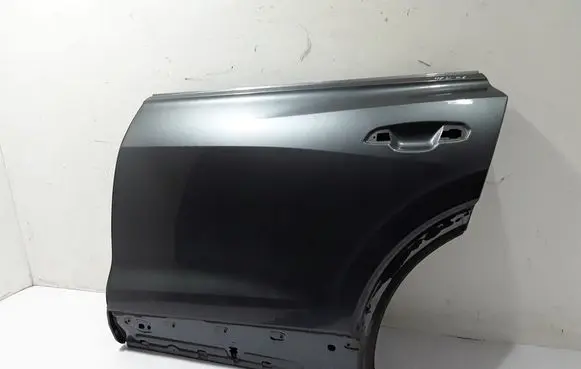 Audi Q8 Rear door 4M8833051C