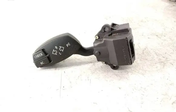 BMW 5 E60 E61 Indicator stalk 6924103 01106720