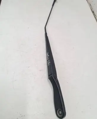 Volvo V50 Front wiper blade arm 30698239