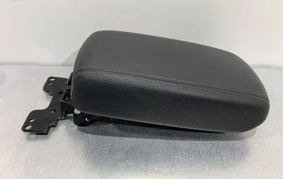 KIA Stonic Armrest