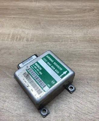 Audi A4 S4 B5 8D Airbag control unit/module 8A0959655 0285001085