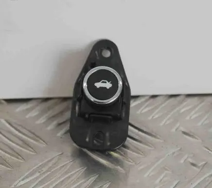 Dodge Challenger Other switches/knobs/shifts 68141864AA