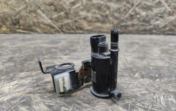 Mini One - Cooper R50 - 53 Turbo solenoid valve 1997278