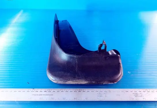 Ford Focus Front mudguard BM5JX16A263AA