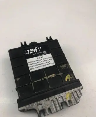 Volkswagen Golf III Engine control unit/module ECU 1H0907311C