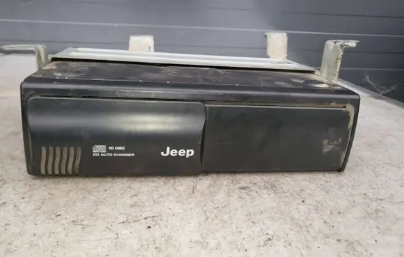Jeep Grand Cherokee (WJ) CD/DVD changer P56038579AC