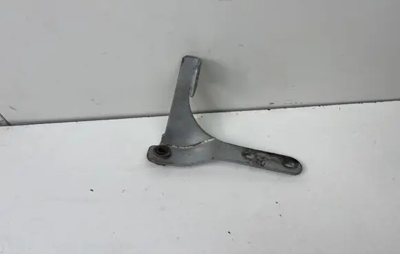Volkswagen Amarok Tailgate hinge 2H5829642C