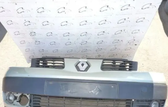Renault Espace IV Front bumper