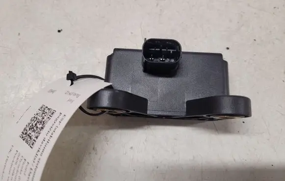 Ford Fiesta ESP acceleration yaw rate sensor 10170106483 GW79A23QNZ