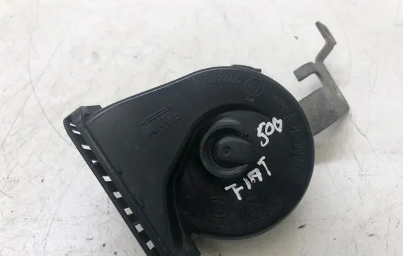 Fiat 500L Horn signal A046522