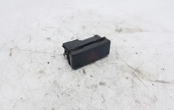 BMW 5 E39 Hazard light switch 8350947 EC5035