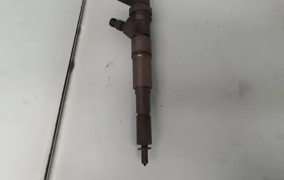BMW X3 E83 Fuel injector 7793836 13537793836 0445110216