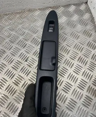 Toyota Avensis Verso Electric window control switch 7427244100