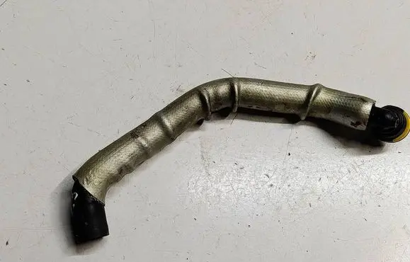 Renault Scenic III - Grand scenic III Breather hose/pipe 102302