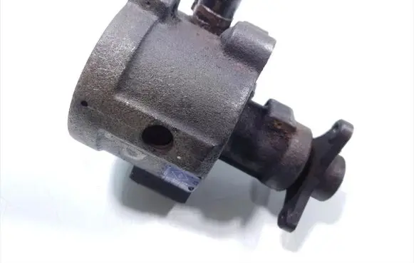 Renault Laguna I Power steering pump 7700419155