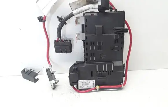 Volvo V60 Fuse module 31337183 31337165 31327712