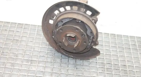 Audi Q7 4L Rear wheel hub