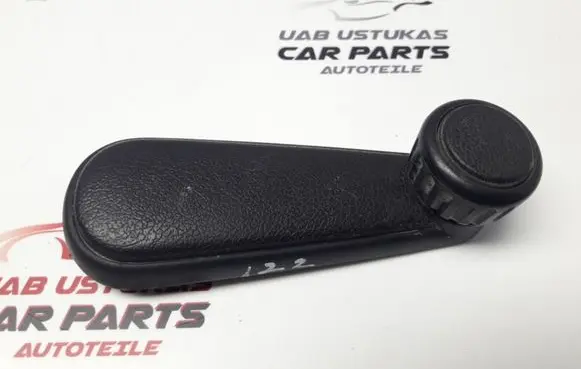 Volkswagen Jetta II Rear door window winding handle 191837579