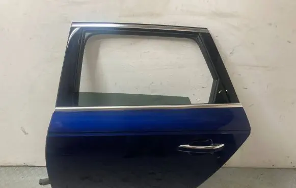 Audi A4 S4 B9 Rear door