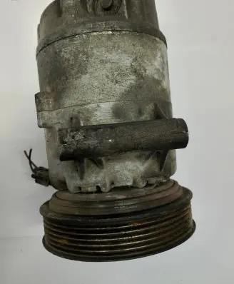 Renault Megane II Air conditioning (A/C) compressor (pump) 8200316164