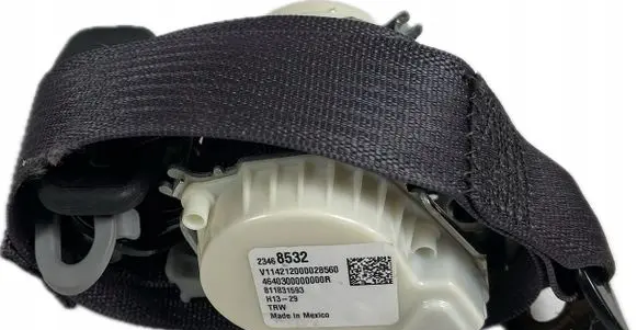 Cadillac Escalade IV Front seatbelt 23468532
