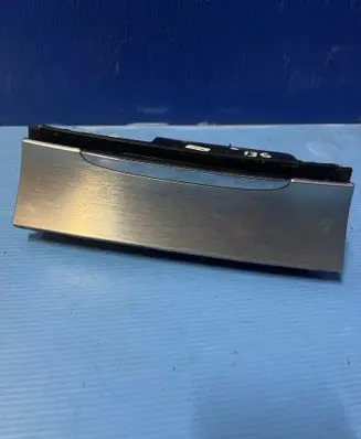 Volkswagen PASSAT B6 Car ashtray 318220100 3C0863284 3C0857961