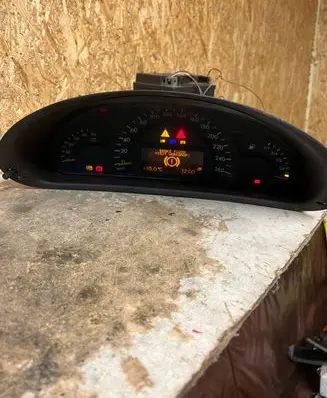 Mercedes-Benz C W203 Speedometer (instrument cluster) A2035403911 110080168005