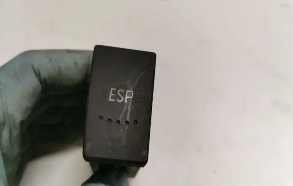 ESP (stability program) switch