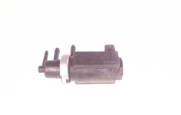 Audi A4 S4 B5 8D Turbo solenoid valve 059906627 72190322